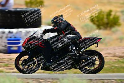 media/Apr-13-2025-TrackXperience (Sun) [[fb1ef998a6]]/Level 2 (Intermediate)/Turn 2 (Session 5)/